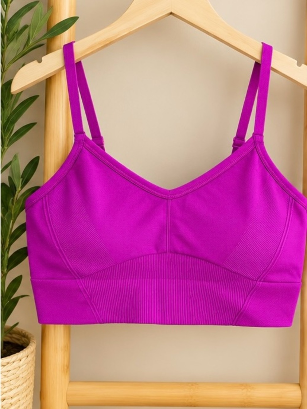 All in Motion Magenta Seamless Longline Sports Bra Size Medium NWOT
